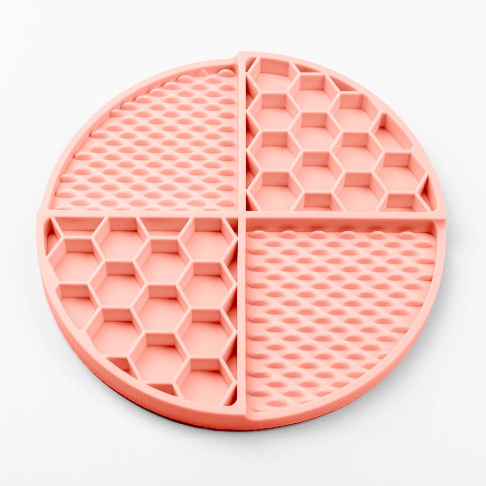 Round Licking Mat - Five Colours